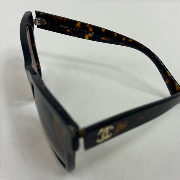 Chanel Sunglasses- Square Frame, Tortoise - Picture 5 of 6